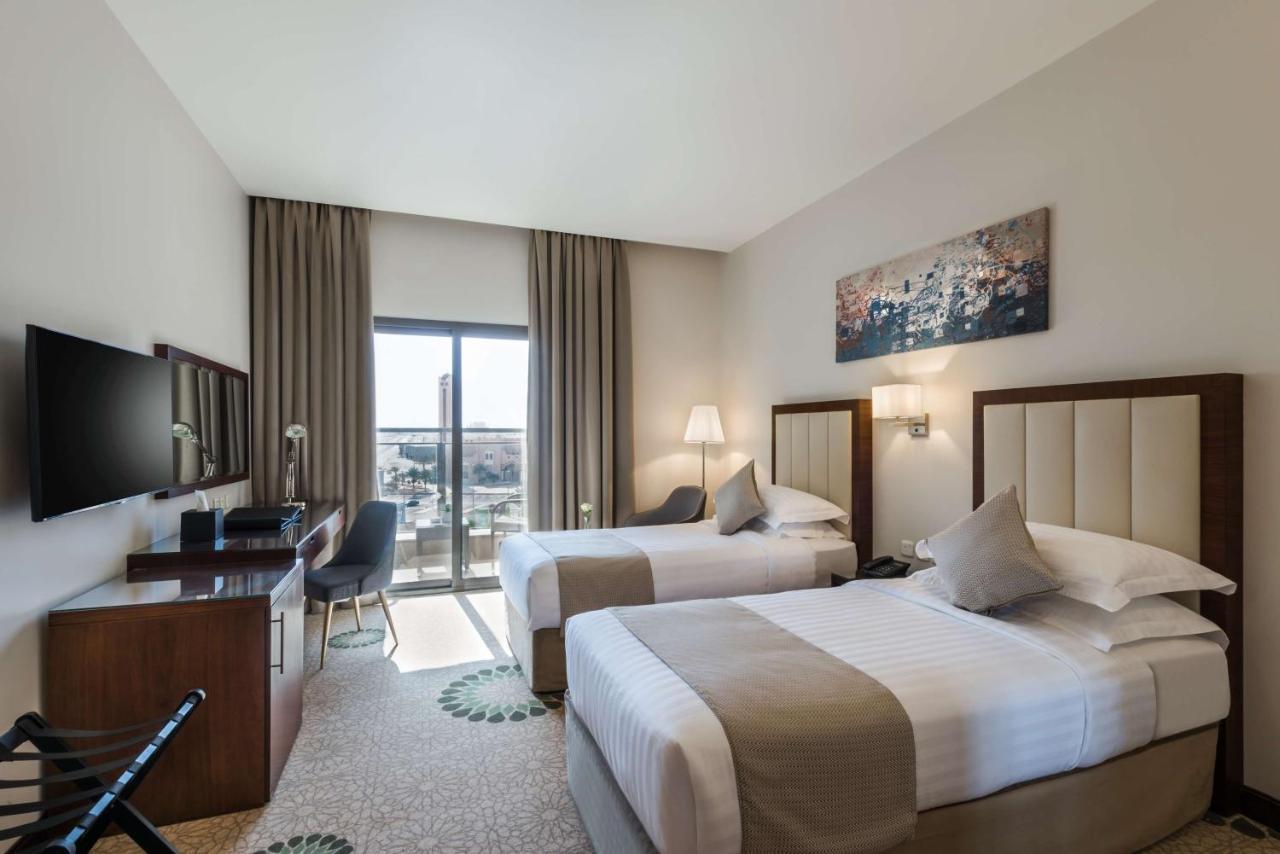Best Western Plus Al Qurayyat City Center エクステリア 写真