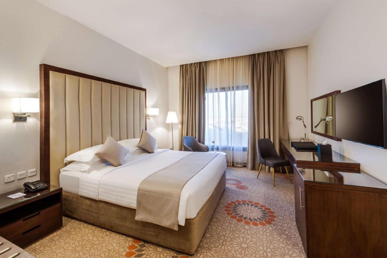 Best Western Plus Al Qurayyat City Center エクステリア 写真