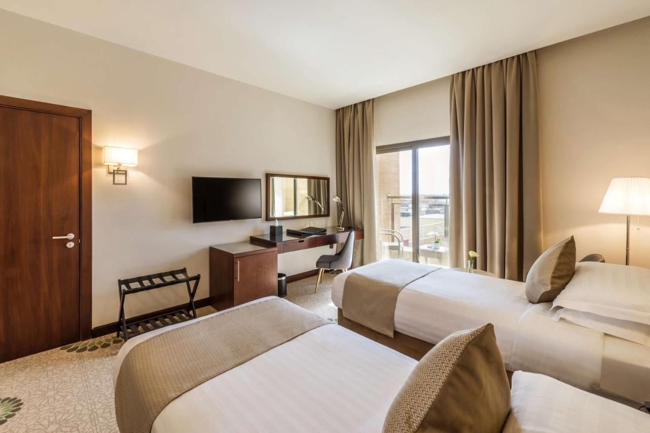 Best Western Plus Al Qurayyat City Center エクステリア 写真